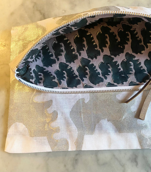 Carry All Pouch <br> Tsunami<br> Silver Leaf