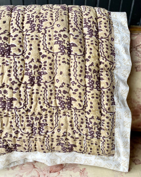 Saturna<br> Colour Mocha/Mineral<br> Hand stitched Quilt