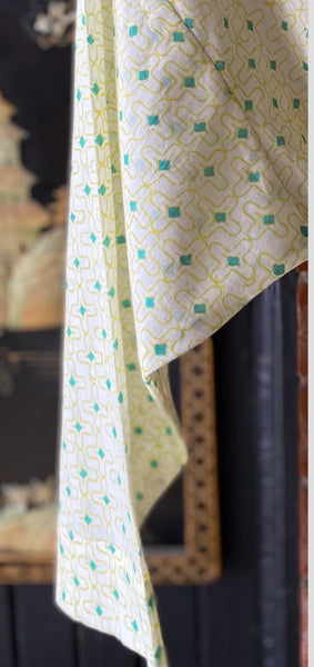 Hy'Shqa <br> Colour Lichen <br> Robe